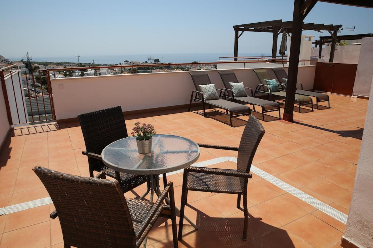 Andaluz Apartments Mar De Nerja Exteriör bild