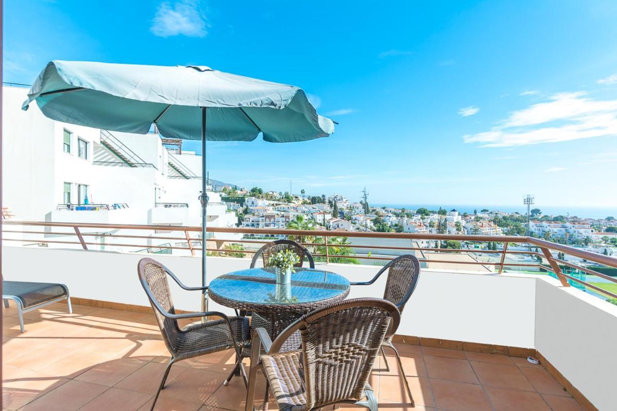 Andaluz Apartments Mar De Nerja Exteriör bild