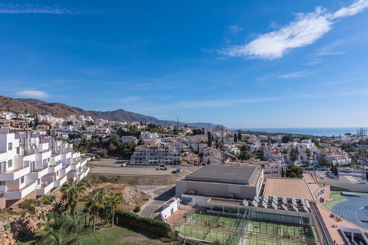 Andaluz Apartments Mar De Nerja Exteriör bild