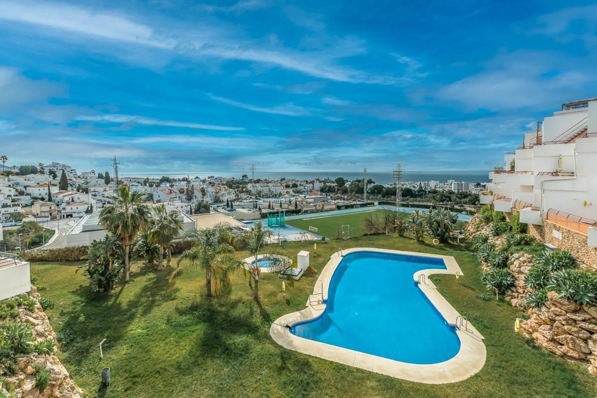 Andaluz Apartments Mar De Nerja Exteriör bild