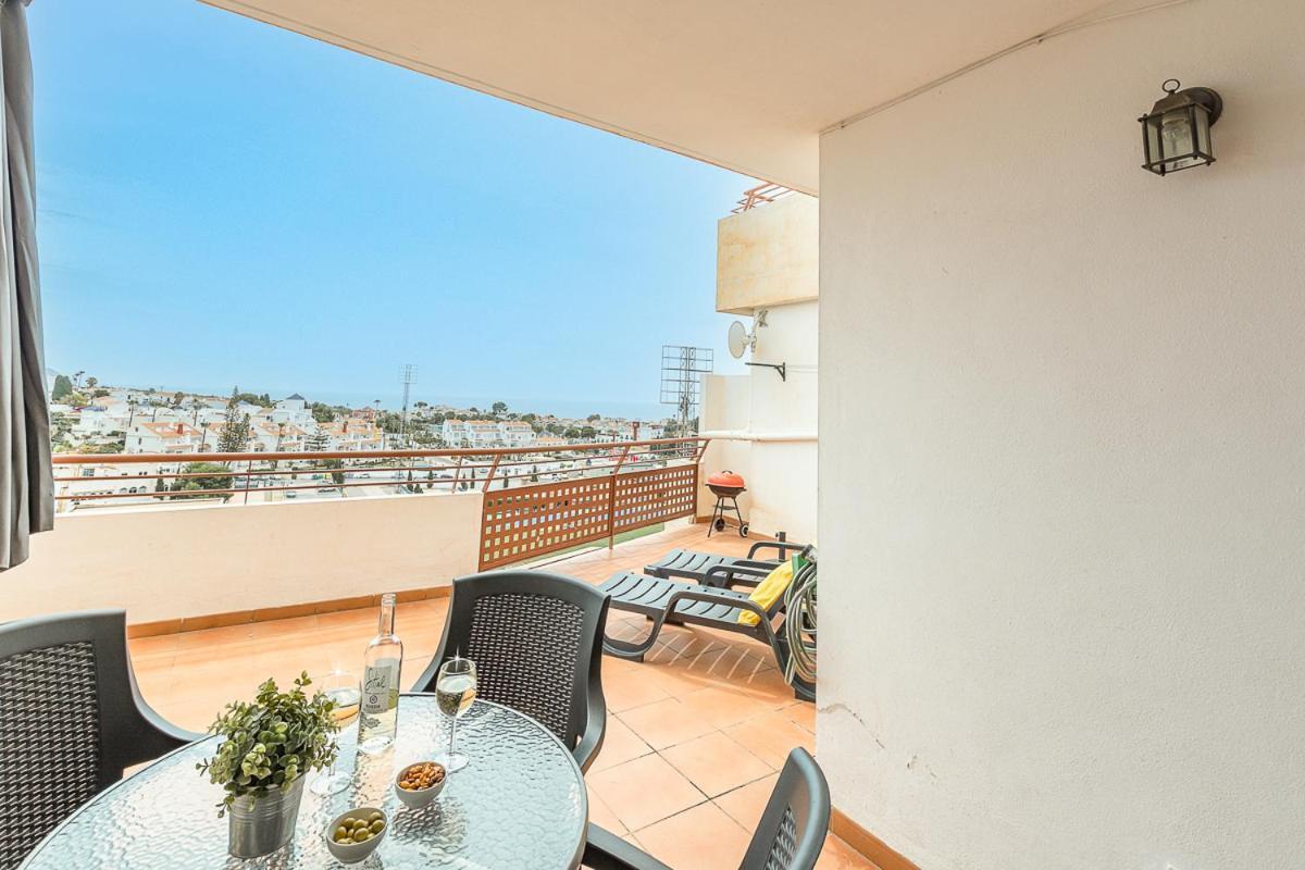 Andaluz Apartments Mar De Nerja Exteriör bild