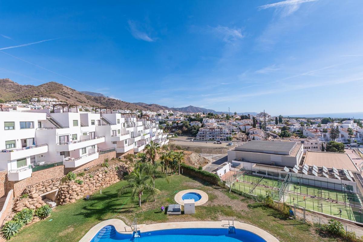 Andaluz Apartments Mar De Nerja Exteriör bild