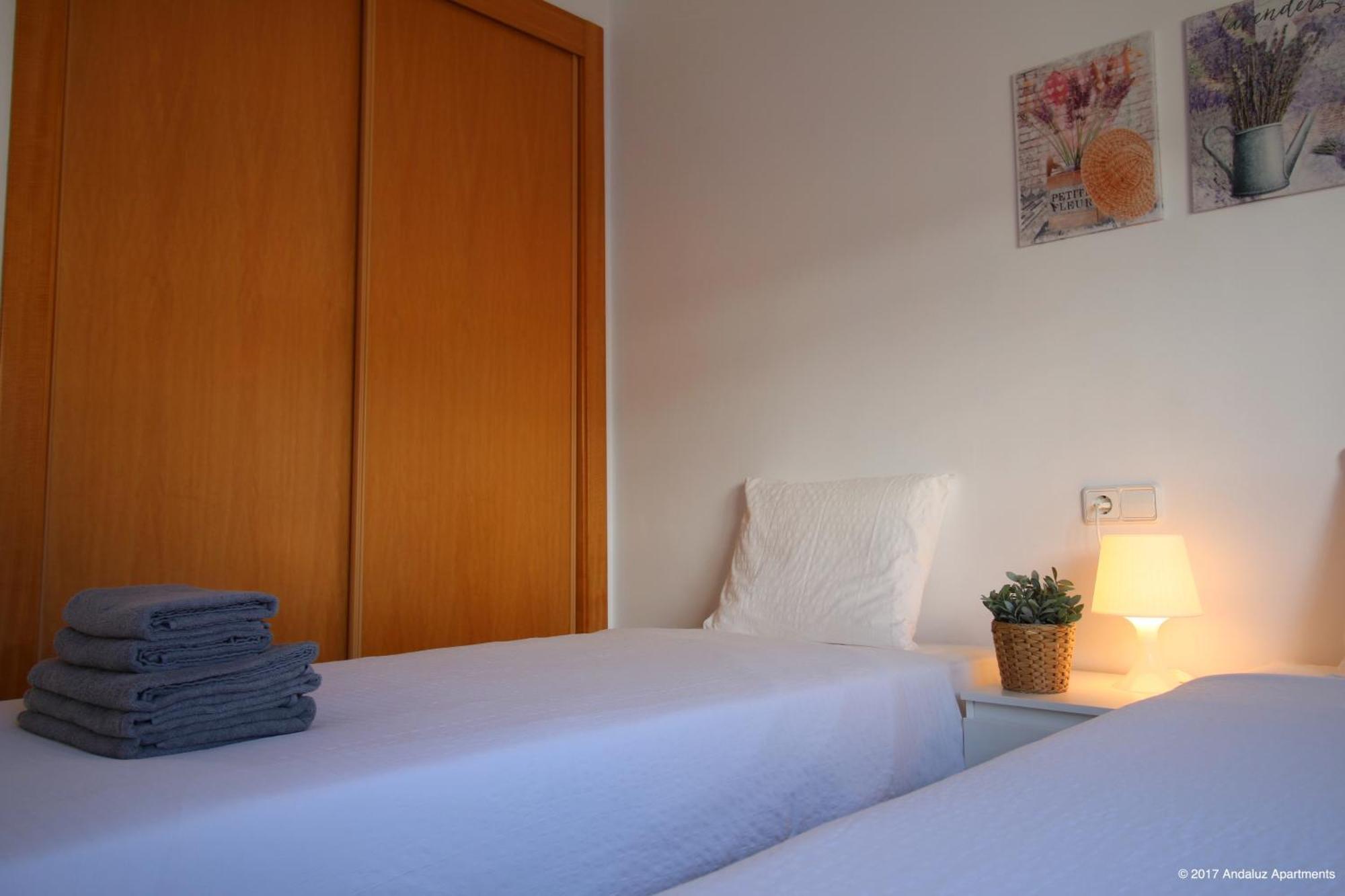 Andaluz Apartments Mar De Nerja Exteriör bild