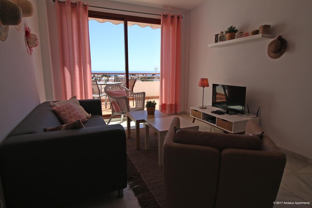 Andaluz Apartments Mar De Nerja Exteriör bild